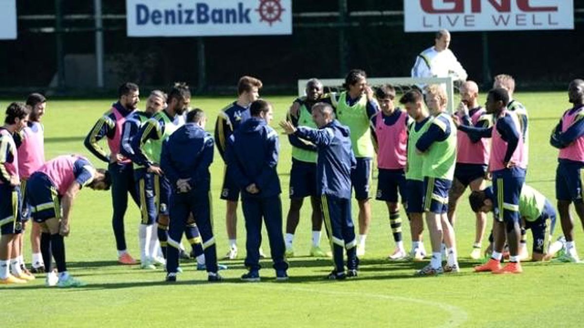 Fenerbahçe, Liderliğini Sürdürmeyi Hedefliyor