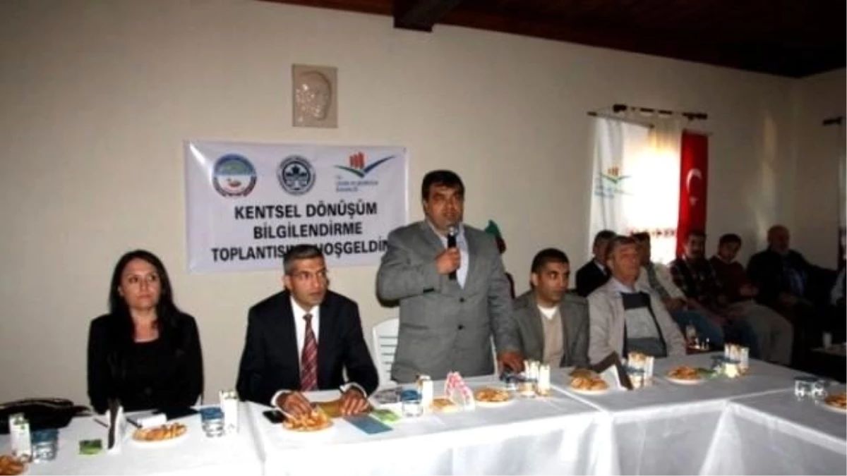 Osmaneli\'de "Kentsel Dönüşüm Bilgilendirme" Toplantısı