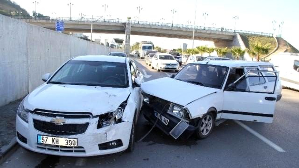 Samsun\'da Trafik Kazası: 1 Yaralı