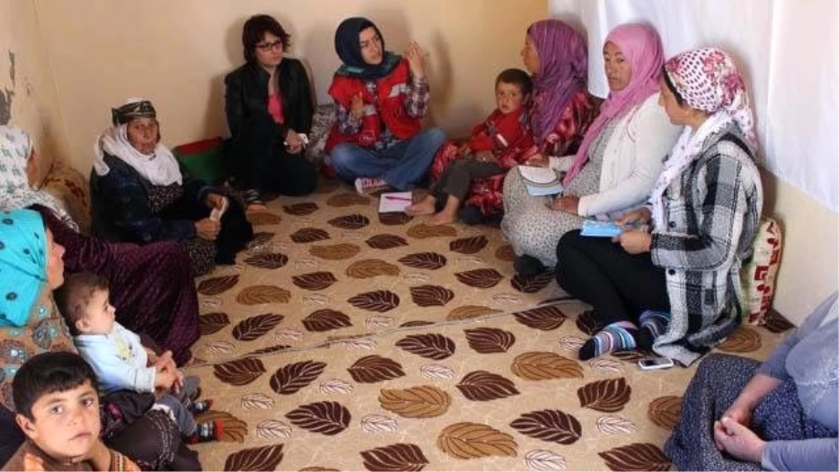 Suriyelilere Aile İçi Eğitim Programı