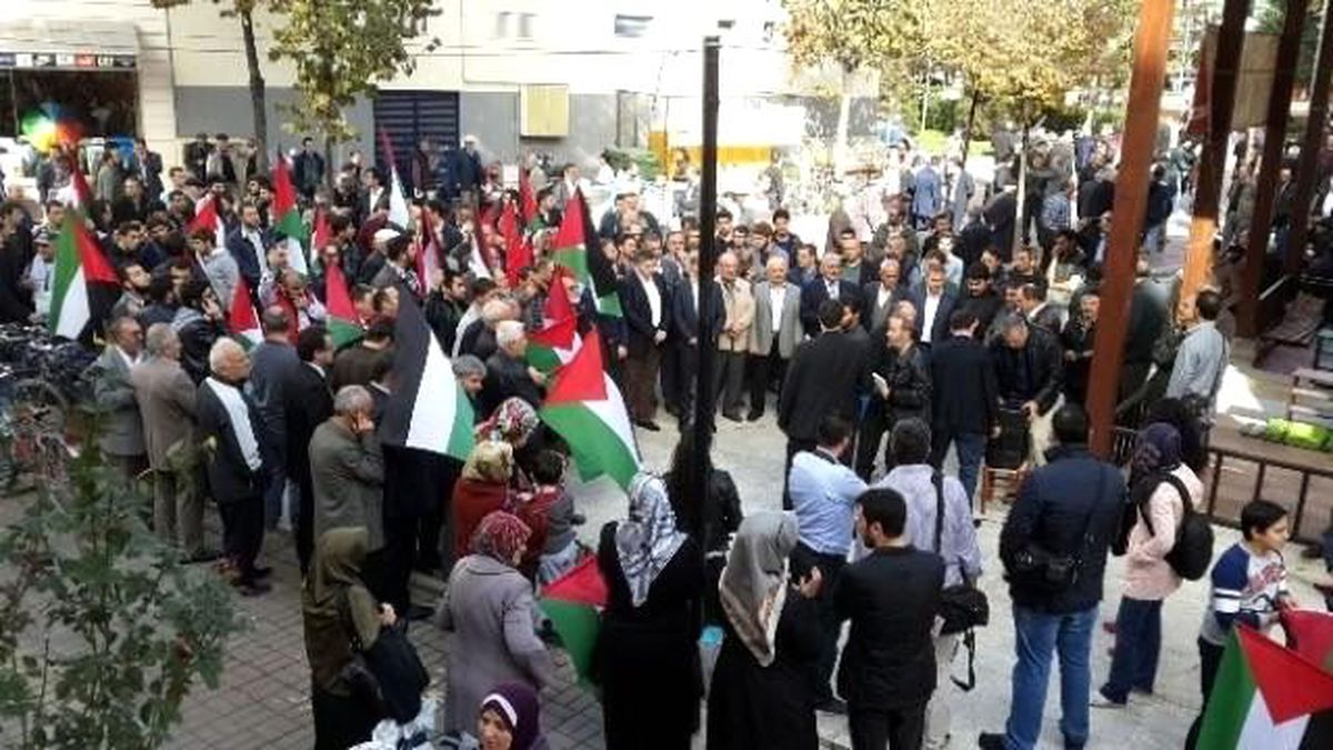 Yalova\'dan İsrail\'e Lanet Yağdı