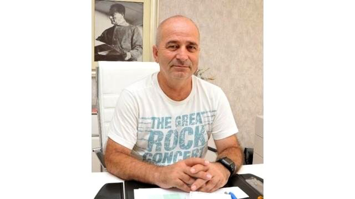 Antalyaspor\'da Teknik Direktör Korkukır ile Yollar Ayrıldı