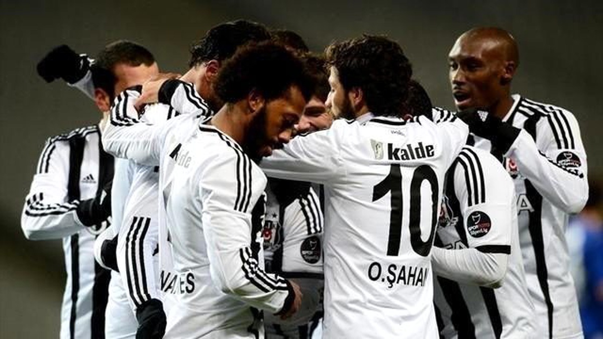 Kartal Zirveden Kopmak İstemiyor