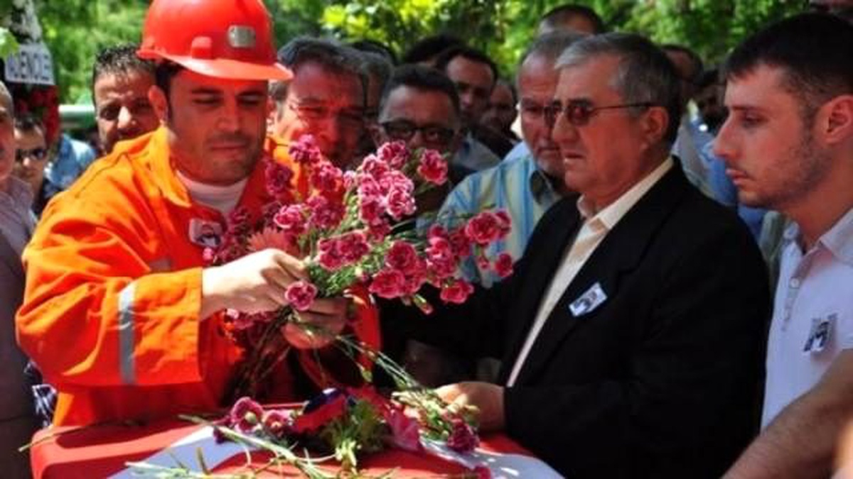 Yer Altının Tırnakları Kömür Karası Mühendisi