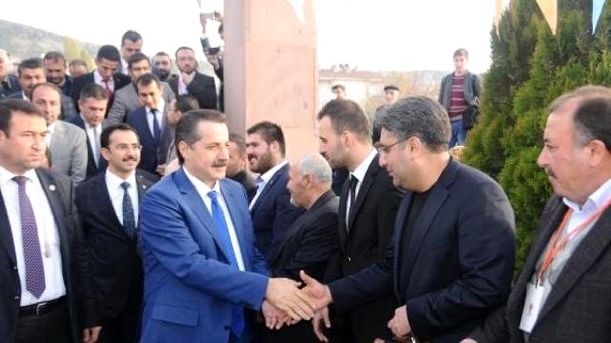 Bakan Çelik: Maden Ocakları ile İlgili Yeni Yasa Tasarısını Başbakan Açıklayacak