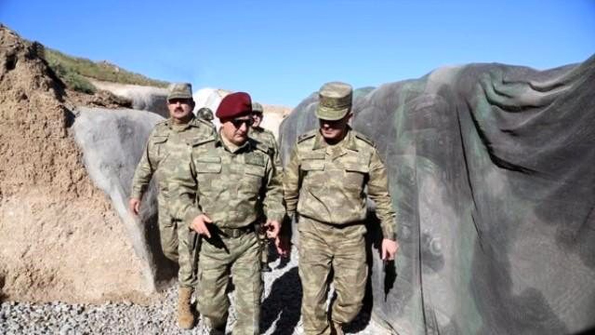 Genelkurmay Özel Kuvvetler Komutanı Aksakallı, Ermenistan-Azerbaycan Cephe Hattını Ziyaret Etti