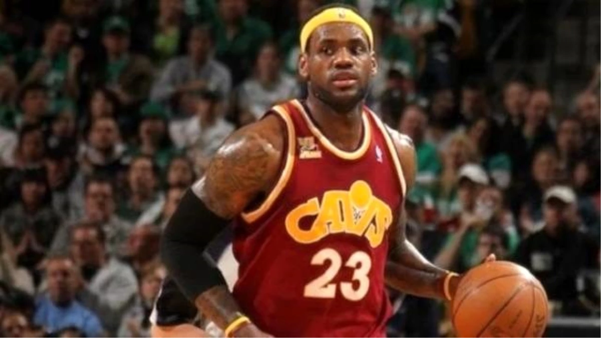 LeBron, Cavaliers\'ı Sırtladı