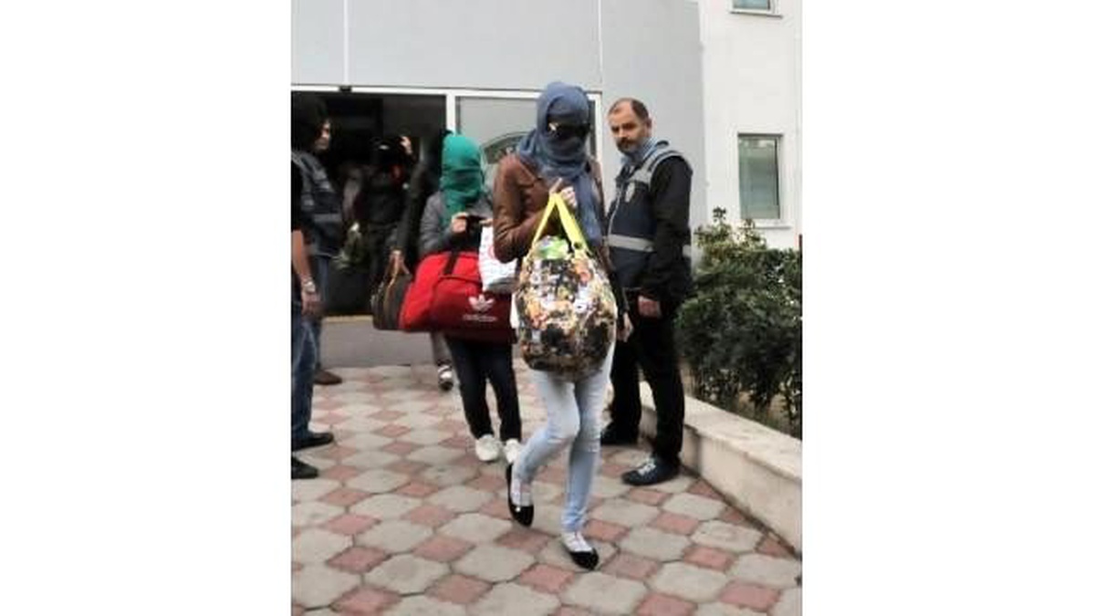 9 Aylık Hamile Kadın, Fuhuş Çetesinin Elinden Kurtarıldı