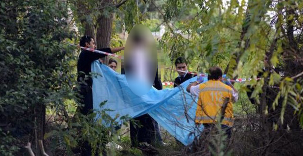 Polis, Beyoğlu\'ndaki Mezarlıkta Ağacta Asılı Bir Genç Buldu