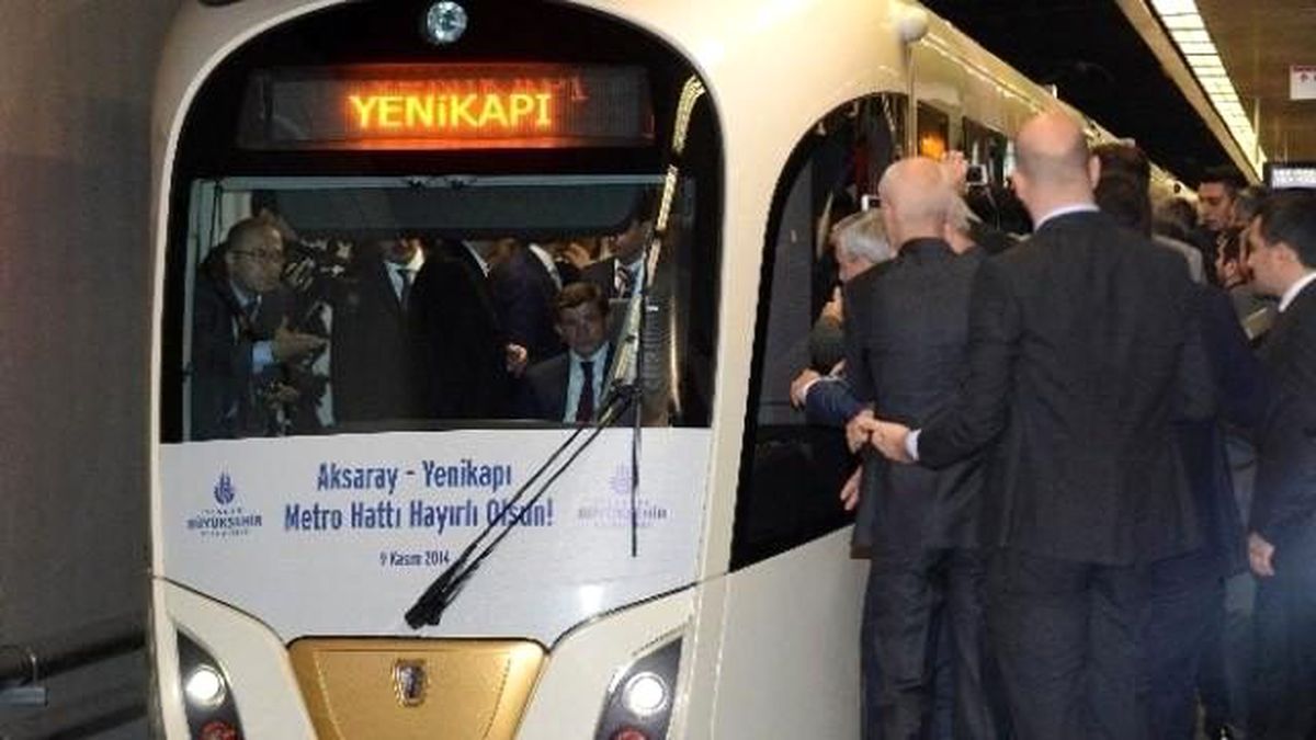 Davutoğlu, Vatman Koltuğunda