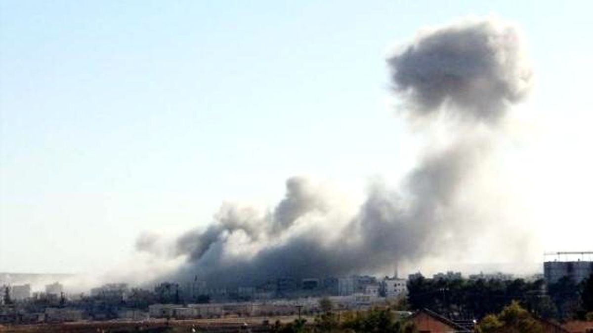 Kobani\'de Çatışmalar Devam Ediyor, Gazetecilere Güvenli Bölge Oluşturuldu (2)