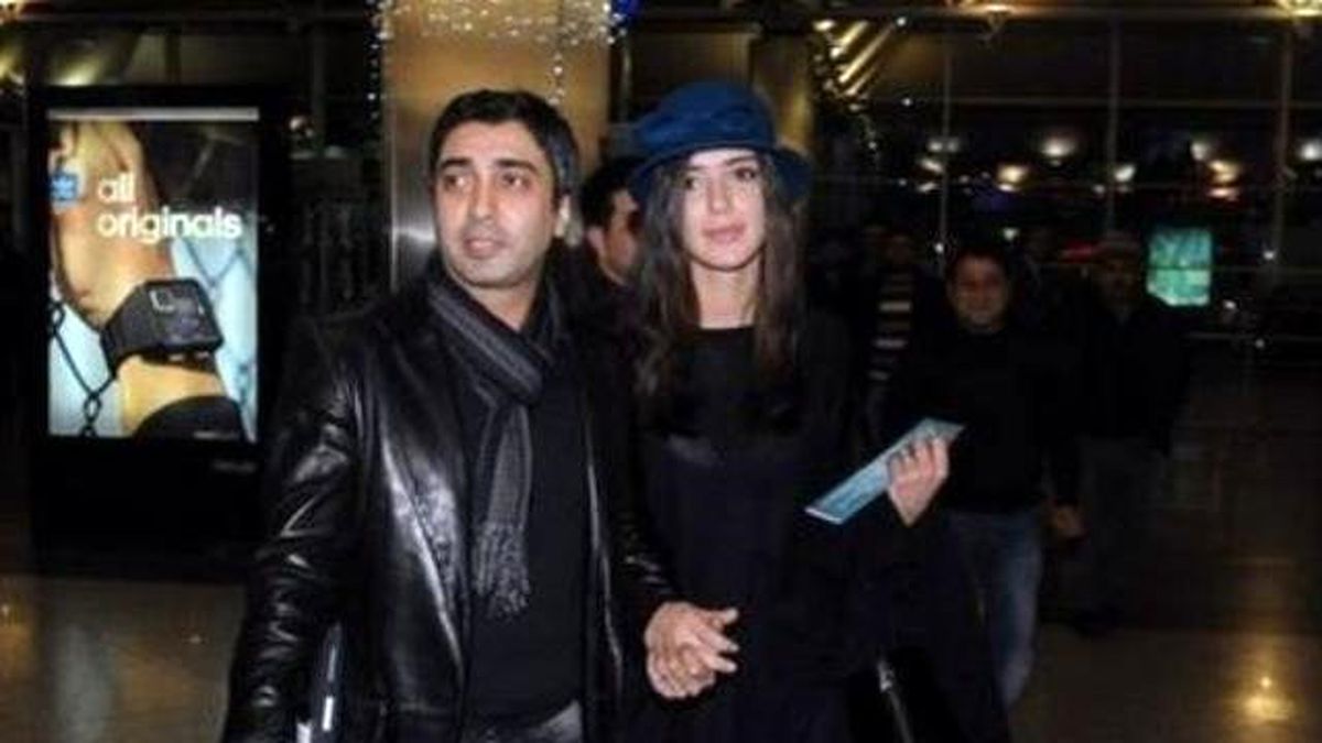 Necati Şaşmaz Eşiyle Yazışarak Anlaşıyor
