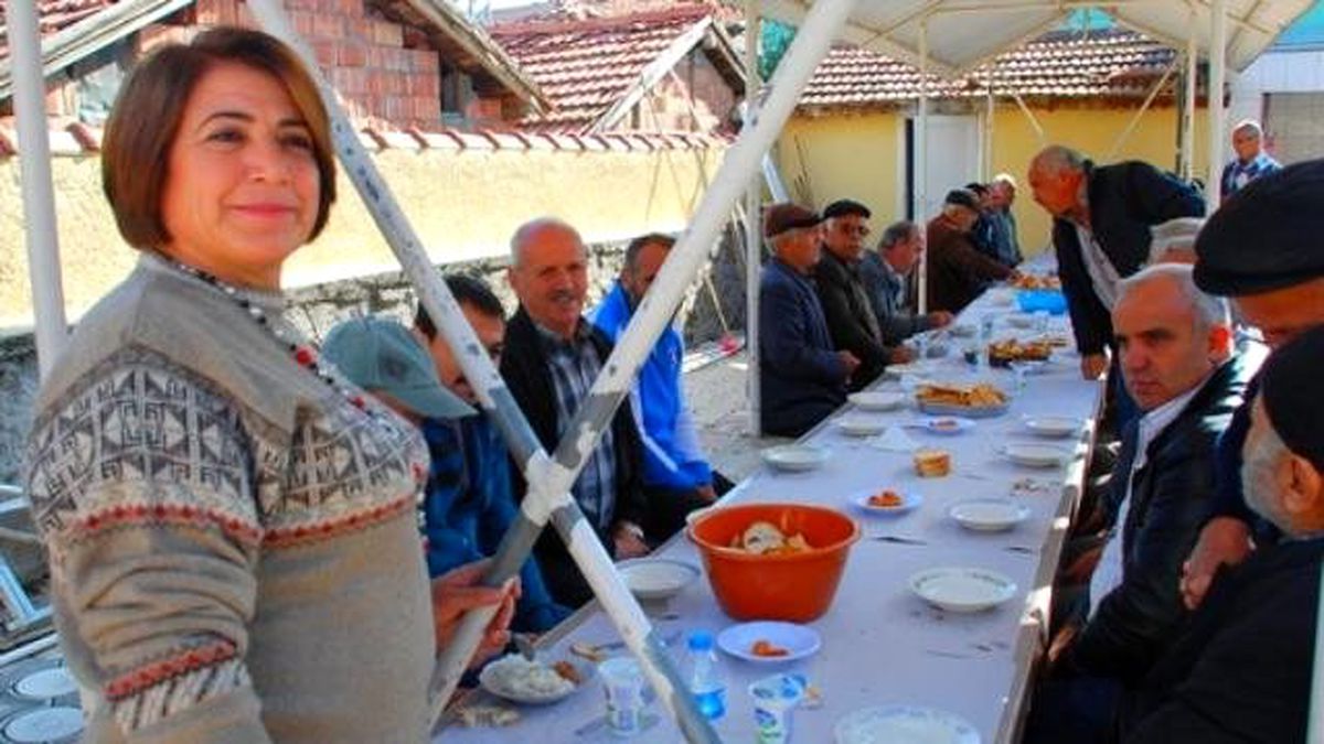 Osmancık'ta Vatandaşlar Şükran Yemeğinde Buluştu