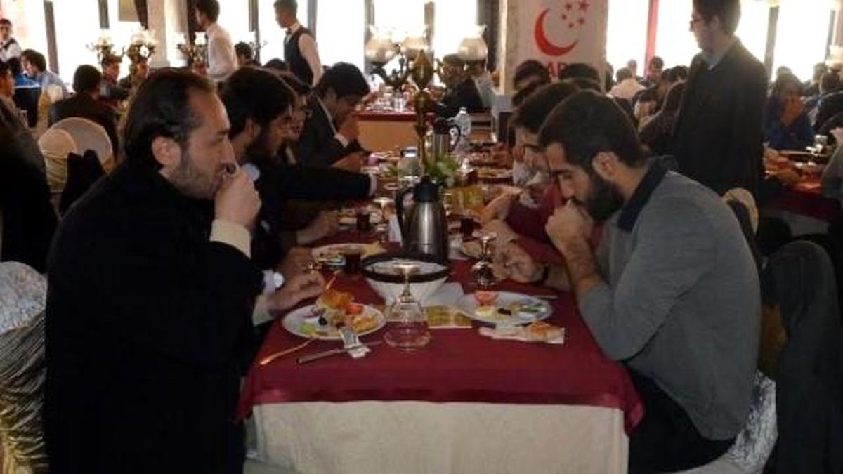 Sp Gençlik Kolları Başkanı: Türkiye\'de Her 4 Kişiden 1\'i Uyuşturucu Kullanıyor