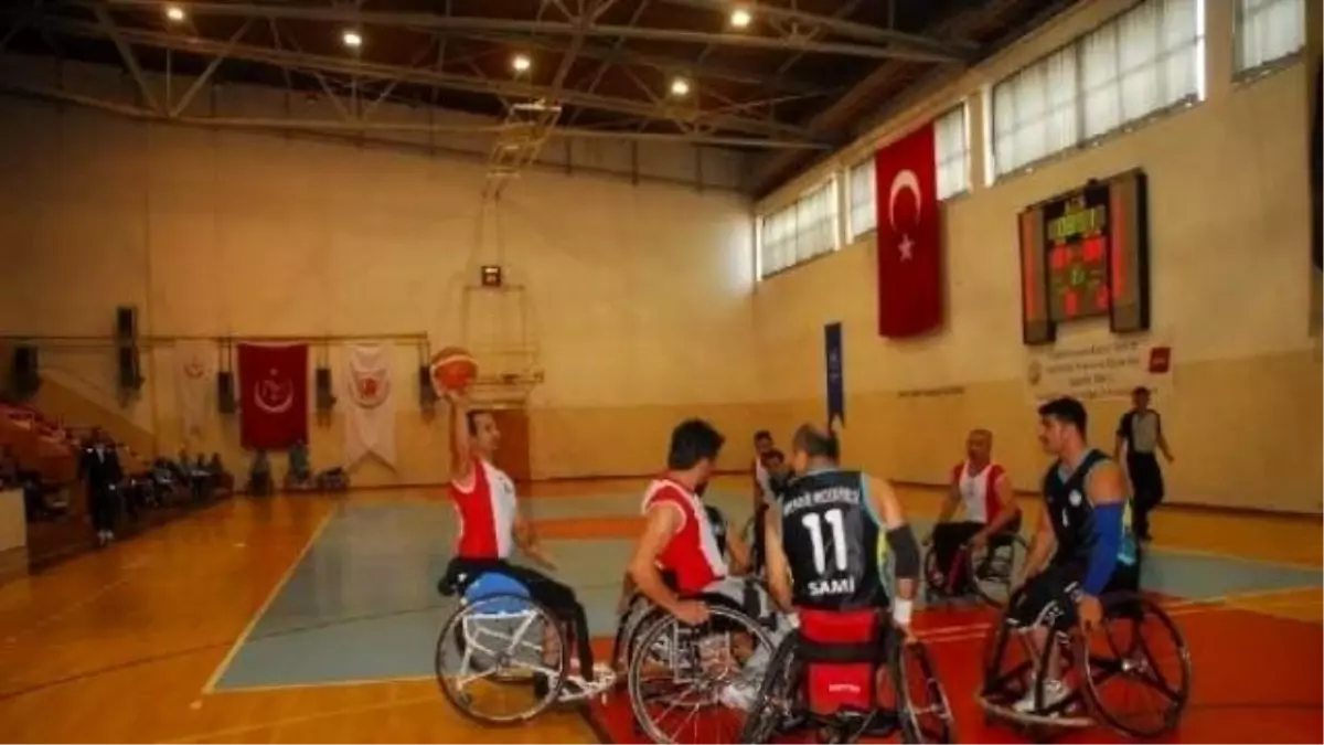 Yalova Ortopedikler-Pendik Belediyesi: 66-55