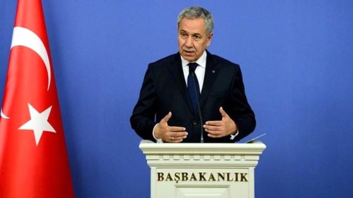 Arınç\'tan Hdp\'ye Örslü Çekiçli Çağrı