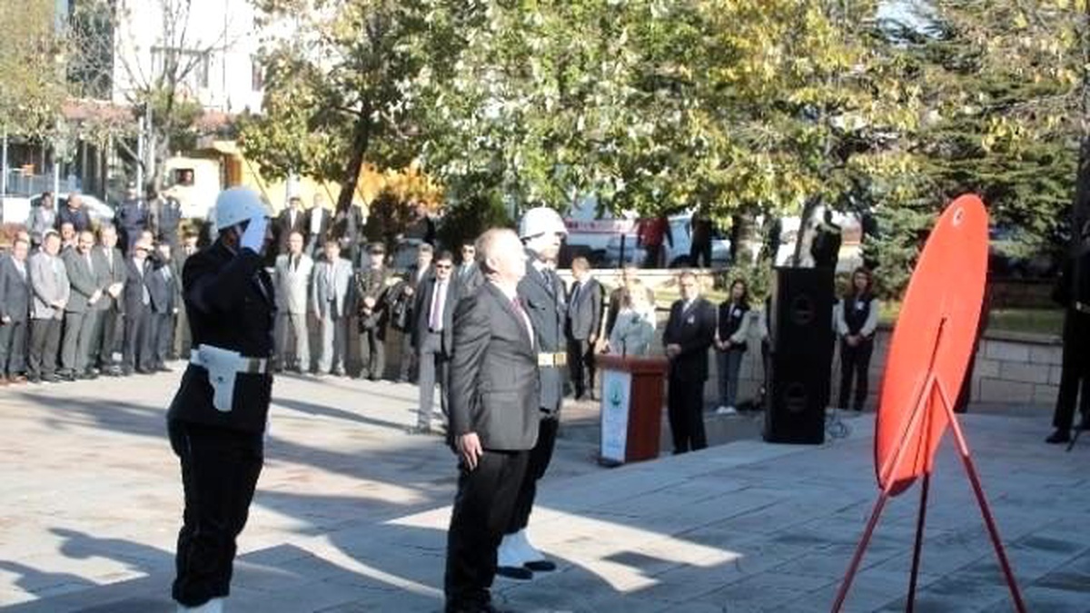Atatürk 76. Ölüm Yıl Dönümünde Anıldı