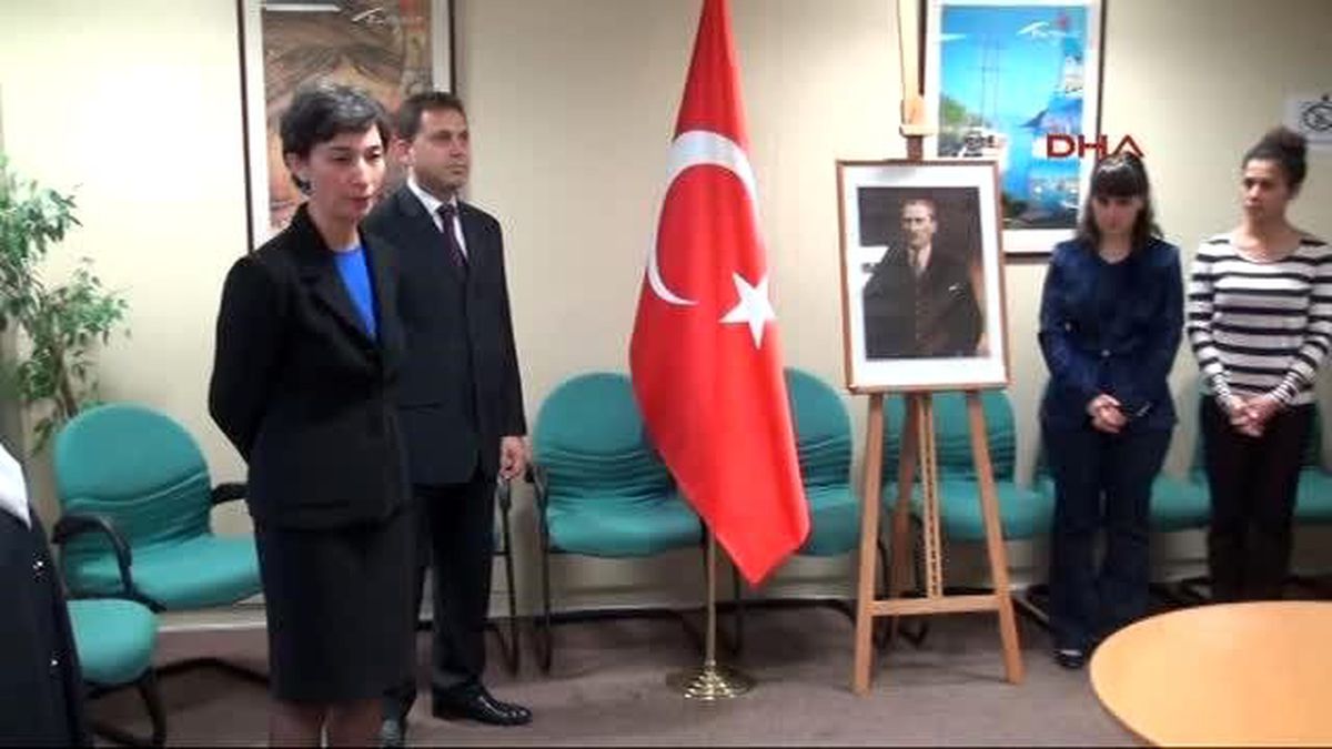 Atatürk, Cenevre Başkonsolosluğunda Anıldı