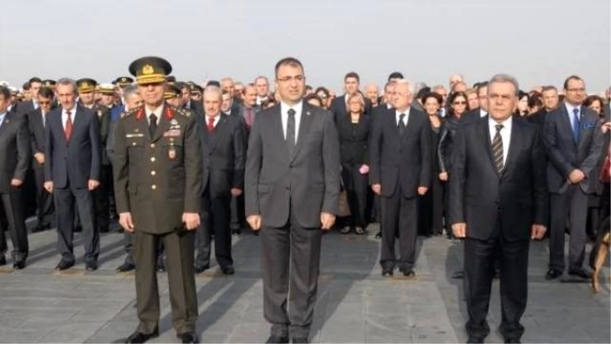 Atatürk Ölümünün 76. Yıl Dönümünde Törenlerle Anıldı