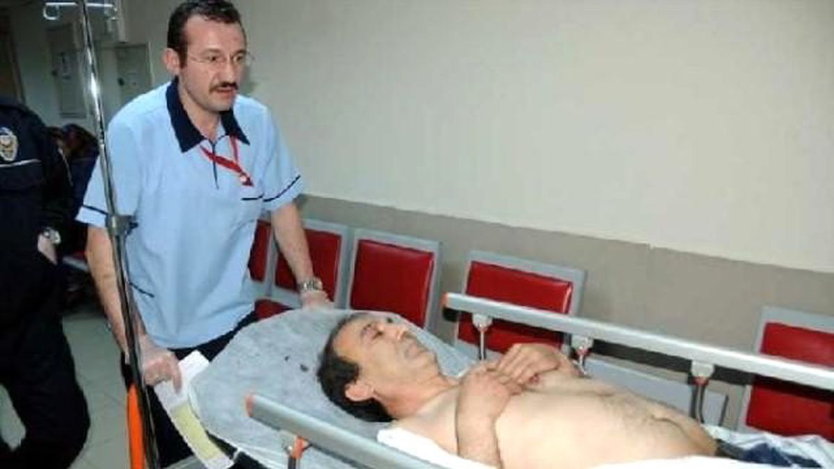Samsun\'da Bir Kişiyi Cadde Ortasında Yaralayıp Kaçtı
