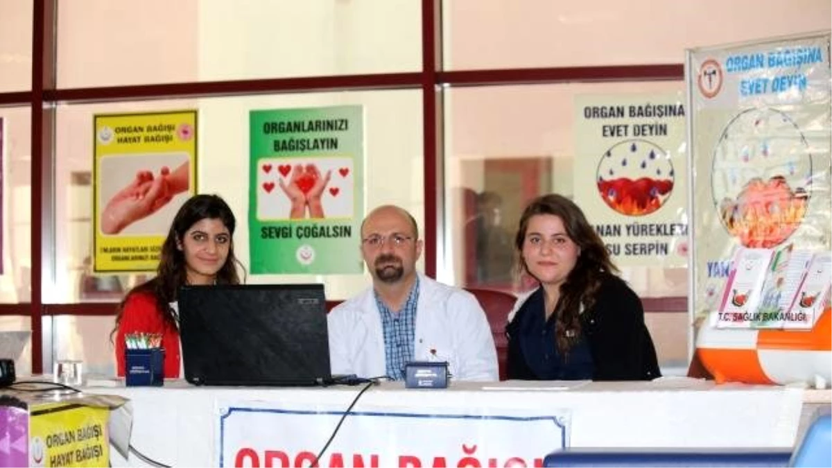 Diyarbakır\'da Organ Bağışı Standı