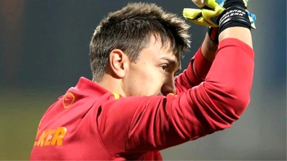 Muslera, İngiltere Yolcusu