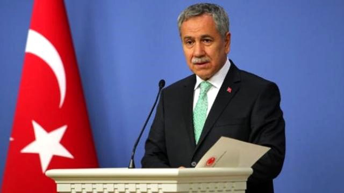Sokağa Çıktıklarında 10 Kişi Selam Vermez