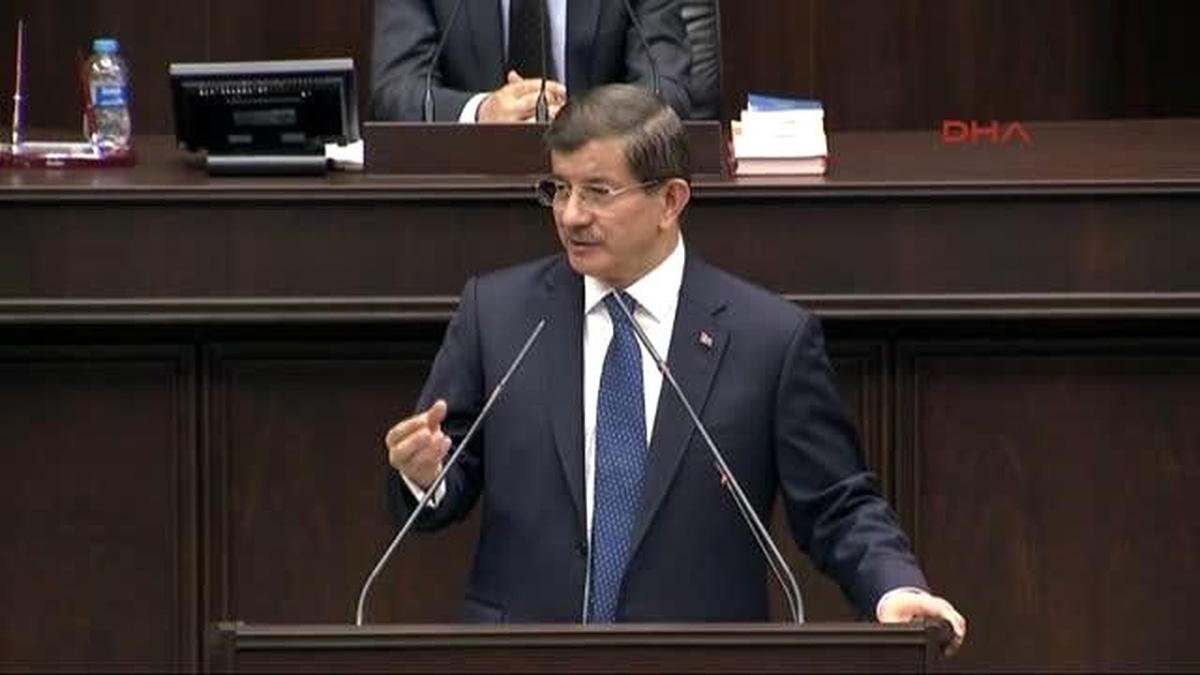 2davutoğlu: Provokasyon Yaparsanız Biz de Hak Ettiğiniz Mukabeleyi Gösteririz