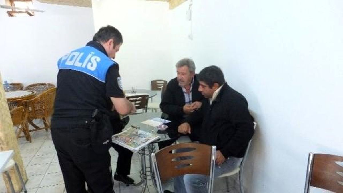 Ağdacı\'da Kanka Polis Coşkusu