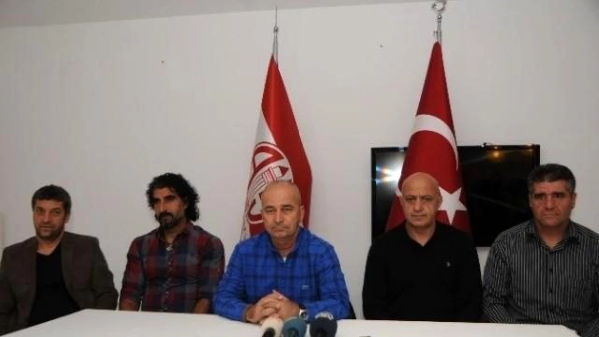 Antalyaspor\'da Engin Korukır Dönemi Resmen Sona Erdi