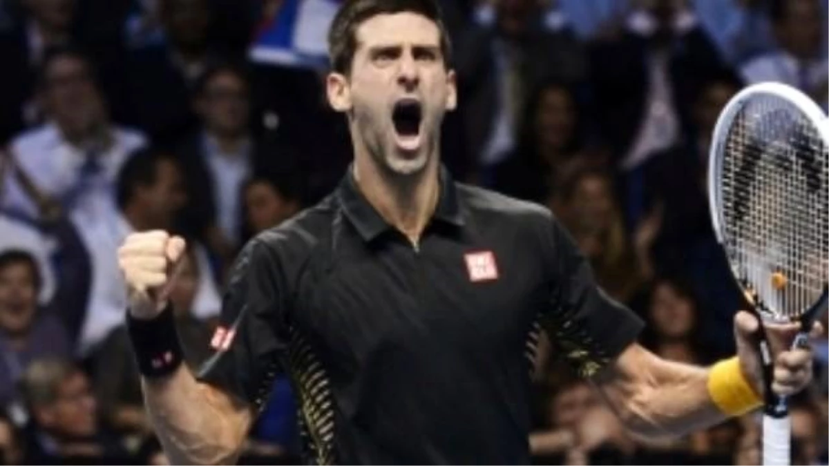 Novak Djokovic ATP Sezon Sonu Tenis Turnuvası\'na Galibiyetle Başladı