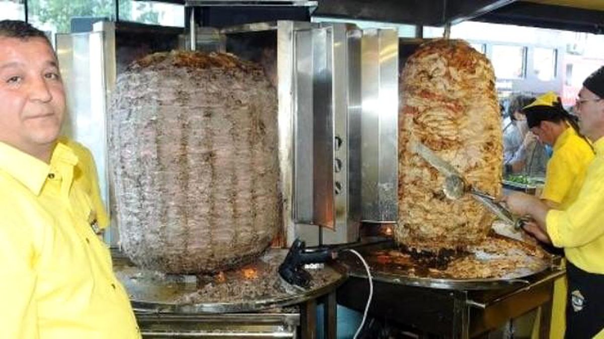 Samsun\'da Bedava Döner Kuyruğu
