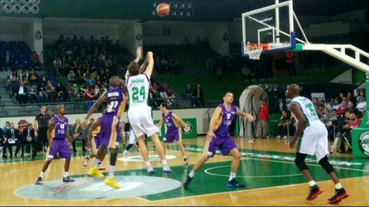 Darüşşafaka Doğuş: 64 - Royal Halı Gaziantep: 46