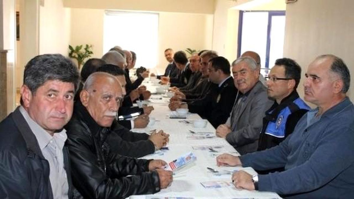 Emniyetten Aşure İkramı