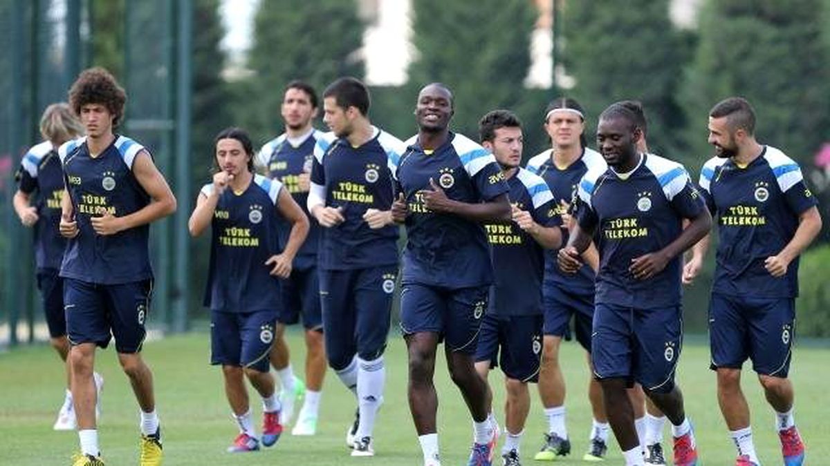 Fenerbahçe\'de Sıcak Transfer Gelişmesi