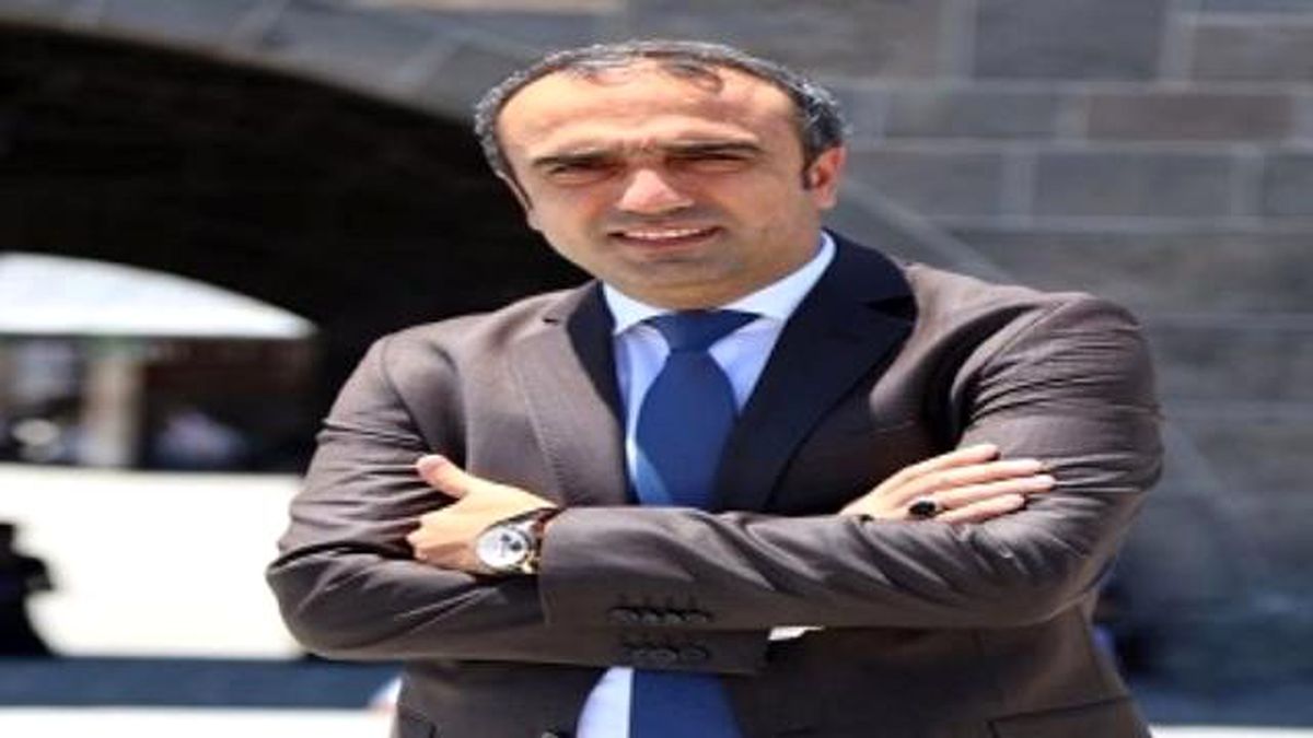 İçten: Ortadoğu\'da Akan Kanın Sebebi İsrail\'dir