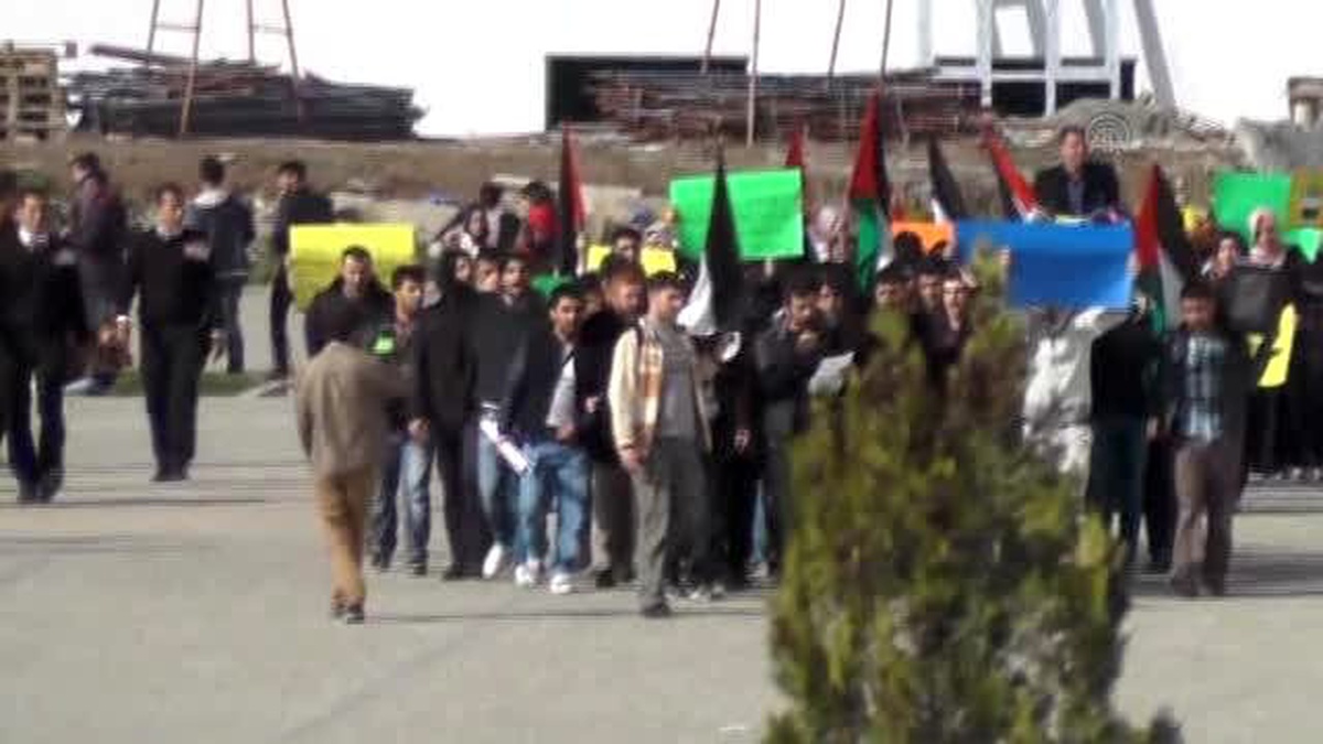2 Kentte, İsrail Askerlerinin Mescid-i Aksa Saldırısı Protesto Edildi