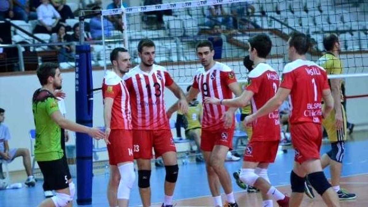 İzmir Bal Spor\'un Gozu Koltukta