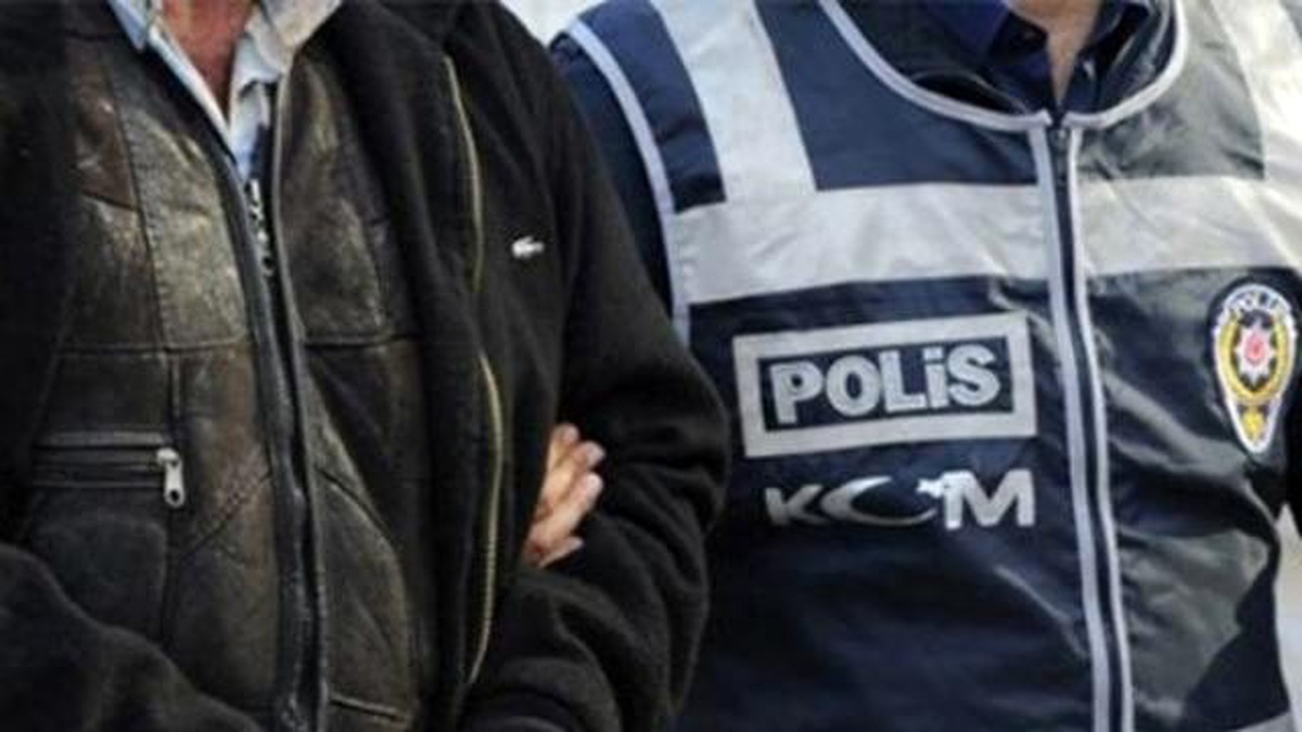 İzmir Emniyeti Hırsızlara Geçit Vermiyor