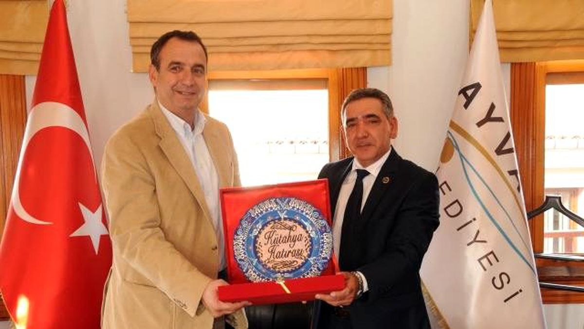 Kardeş Şehirden Ayvalık\'a Ziyaret