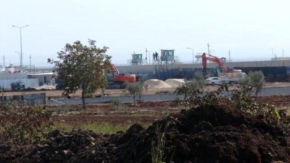 Kilis\'te Suriyeliler İçin 10 Bin Yeni Konteyner Kuruluyor