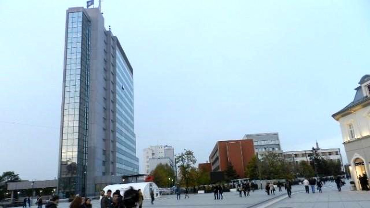 Kosova\'da Siyasi Kriz Nedeniyle Yeni Hükümet Kurulabilir