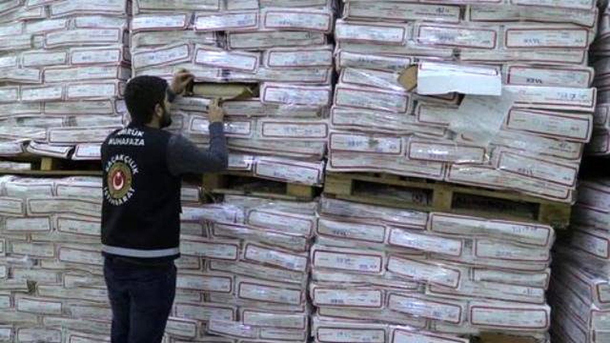 Mersin Gümrüğü\'ndeki Kaçak Kırmızı Et Operasyonu