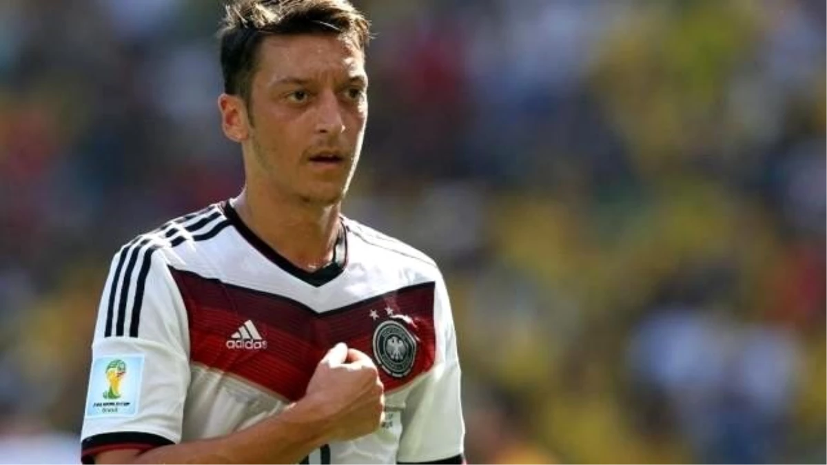 Mesut Özil ile Babasının Davalık Olduğu Yazıldı