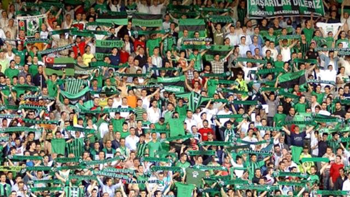 Sakaryaspor\'da Liderlik Coşkusu