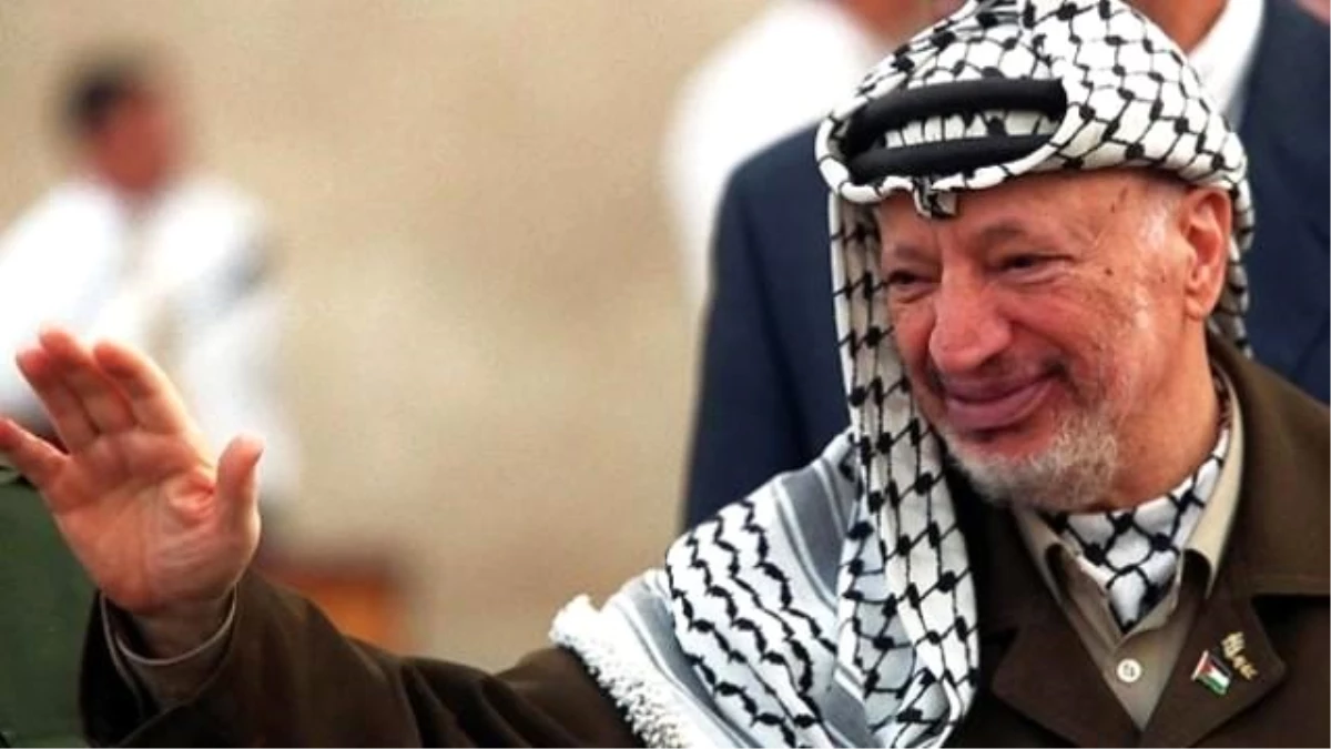 Yaser Arafat Anılıyor
