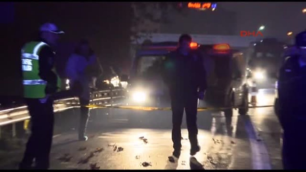 Bayrampaşa\'da Yolun Karşısına Geçmek İsterken Canından Oldu
