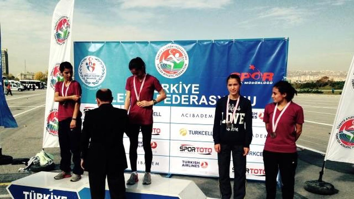 Ağrı İbrahim Çeçen Üniversitesi Öğrencilerinden Büyük Başarı