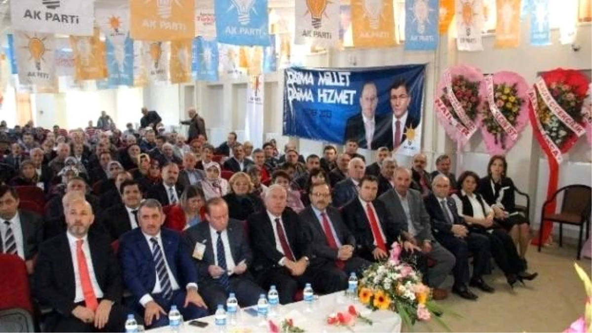 AK Parti Alaçam\'da Şengül Yeniden Başkan