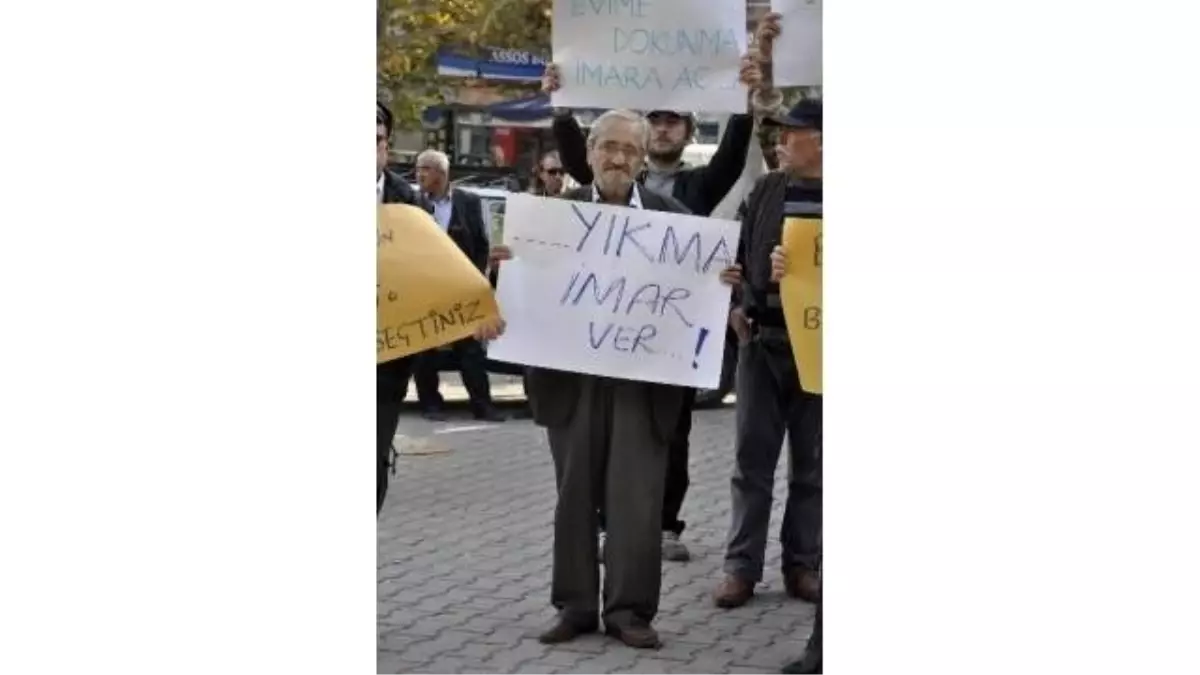 Ayvacık Sahillerinde Yıkım Protestosu